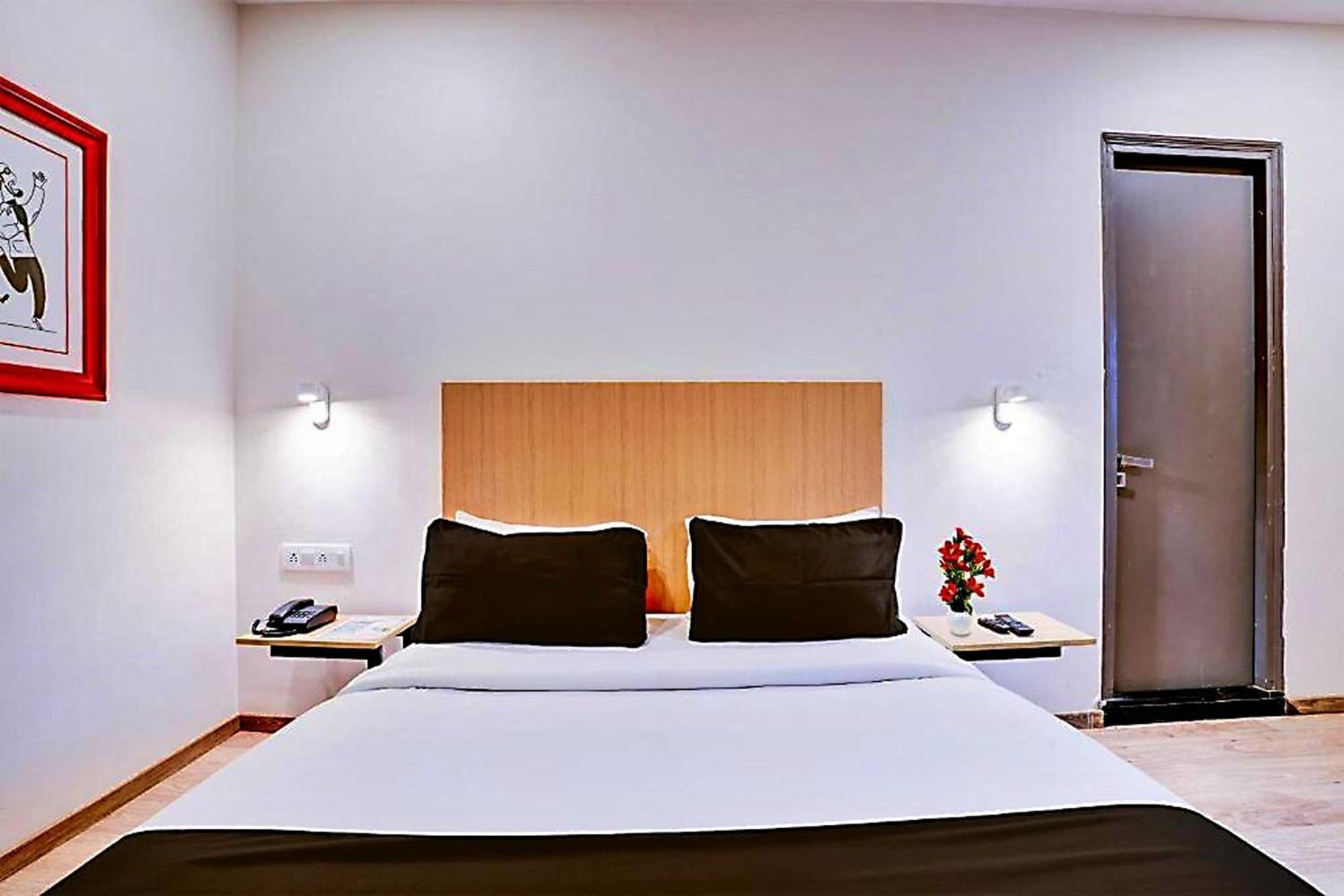 Hotel Sunlight Inn Νέο Δελχί Εξωτερικό φωτογραφία